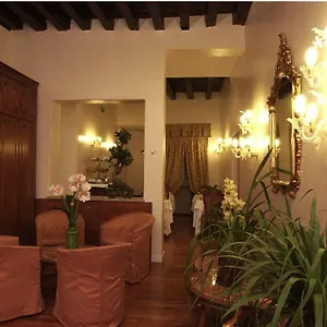 https://hotel-locanda-canal-venice.hotelinveneto.com