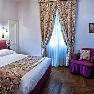 https://bb-la-bottega-darte.it-tuscanyhotel.com