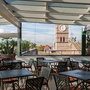Alojamento de Acomodação e Pequeno-almoço Domus Sessoriana, Roma
